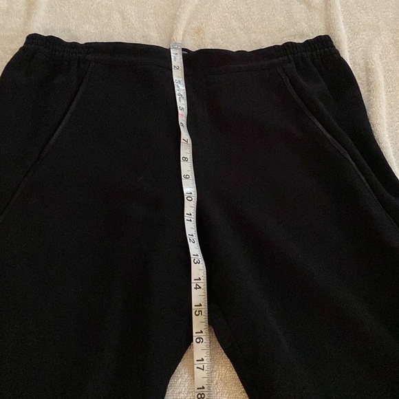 Vince gorgeous black satin piped joggers/trousers with great pockets - Picture 9 of 15